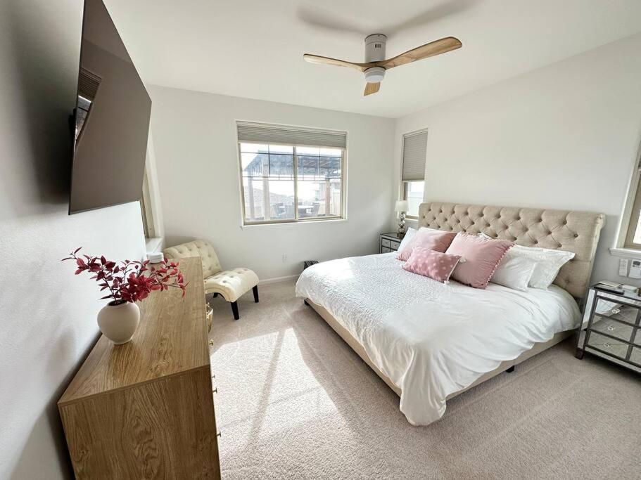 New 4 Bedroom Home With Ocean And Gorgeous Mountain Views In The Gated Community Of Mauna Olu Waianae Exteriér fotografie